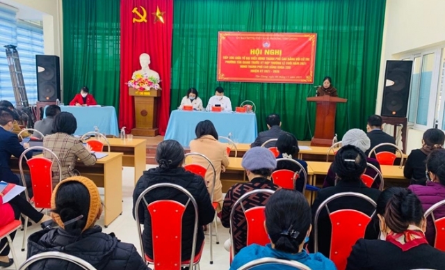 Đ/c Nguyễn Quốc Trung, Chủ tịch UBND thành phố tiếp xúc cử tri Tân Giang trước kỳ họp HĐND thường lệ cuối năm 2021