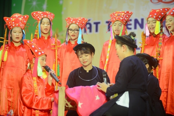 Đoàn nghệ thuật quần chúng thành phố Cao Bằng đạt giải Nhì tại liên hoan hát Then - Đàn tính tỉnh Cao Bằng lần thứ III năm 2022