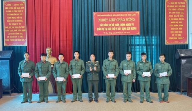 Thành phố Cao Bằng đón nhận 85 quân nhân hoàn thành nghĩa vụ quân sự trở về địa phương