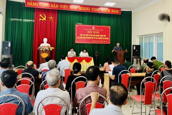 HĐND thành phố và phường Tân Giang tiếp xúc cử tri trước kỳ họp thường lệ giữa năm 2023
