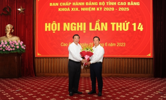 Đ/c Lê Hải Hòa, Bí thư Thành ủy Cao Bằng được bầu bổ sung Ủy viên Ban Thường vụ Tỉnh ủy nhiệm kỳ 2020 - 2025.