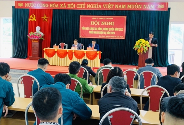 Đồng chí Hoàng Văn Lưu, Phó Chủ tịch HĐND thành phố dự và phát biểu chỉ đạo tại hội nghị triển khai nhiệm vụ năm 2024 của xã Chu Trinh
